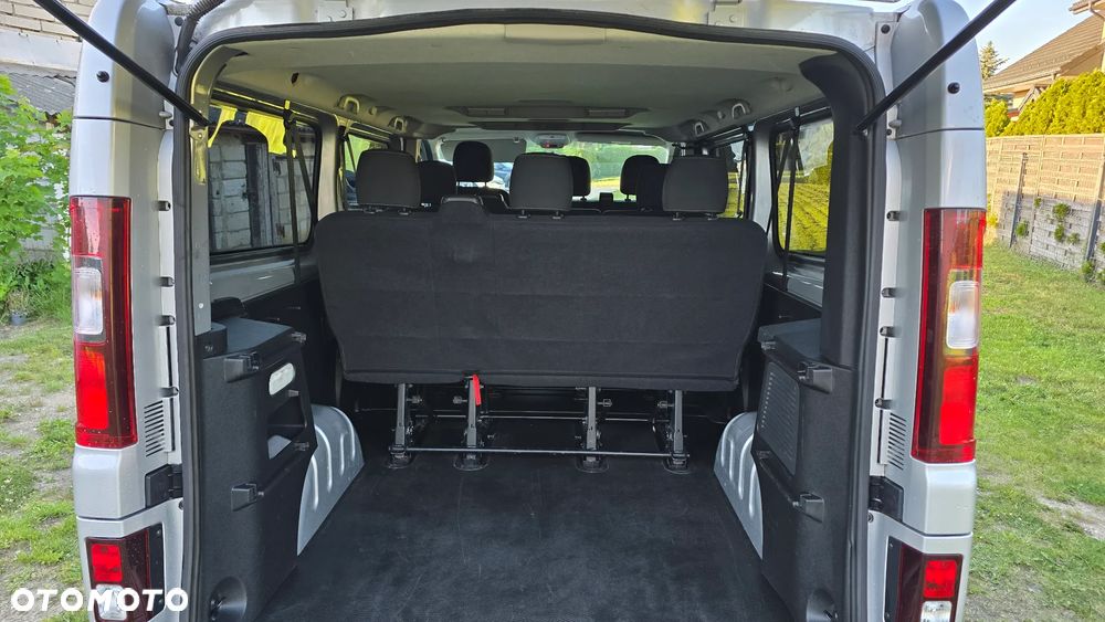 Renault Trafic - 17