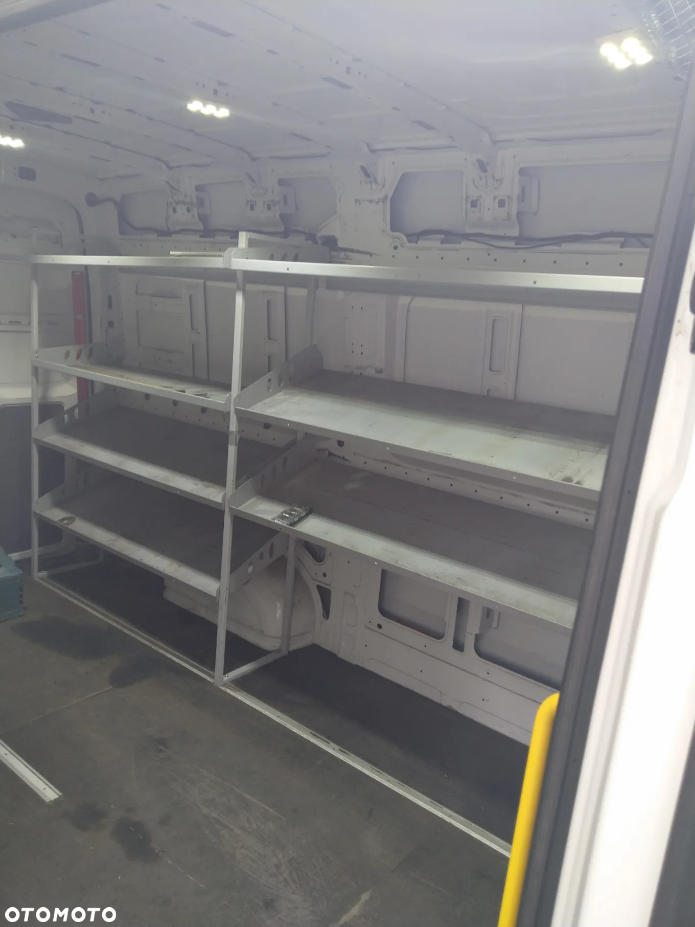 Volkswagen CRAFTER - 6