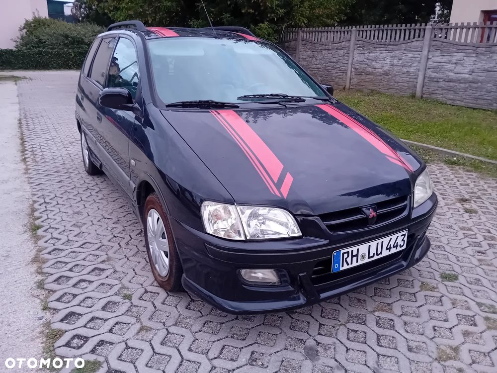 Mitsubishi Space Star 2002 photo 3