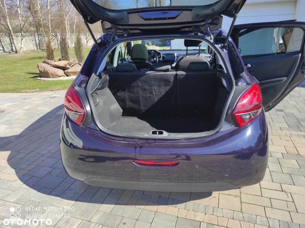 Peugeot 208 1.2 PureTech Active - 11