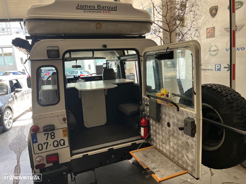 Land Rover Defender 90 2.5 TD5 Metal Top - 5