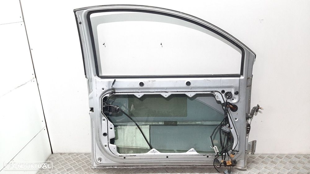 PORTA FRONTAL ESQUERDA VOLKSWAGEN NEW BEETLE 2002 -1C0831051N - 3