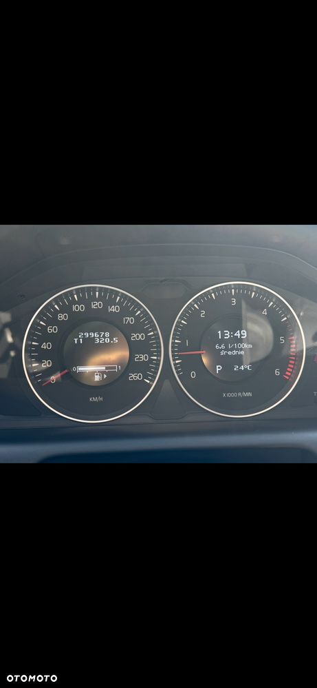 Volvo XC 60 D3 Momentum - 33