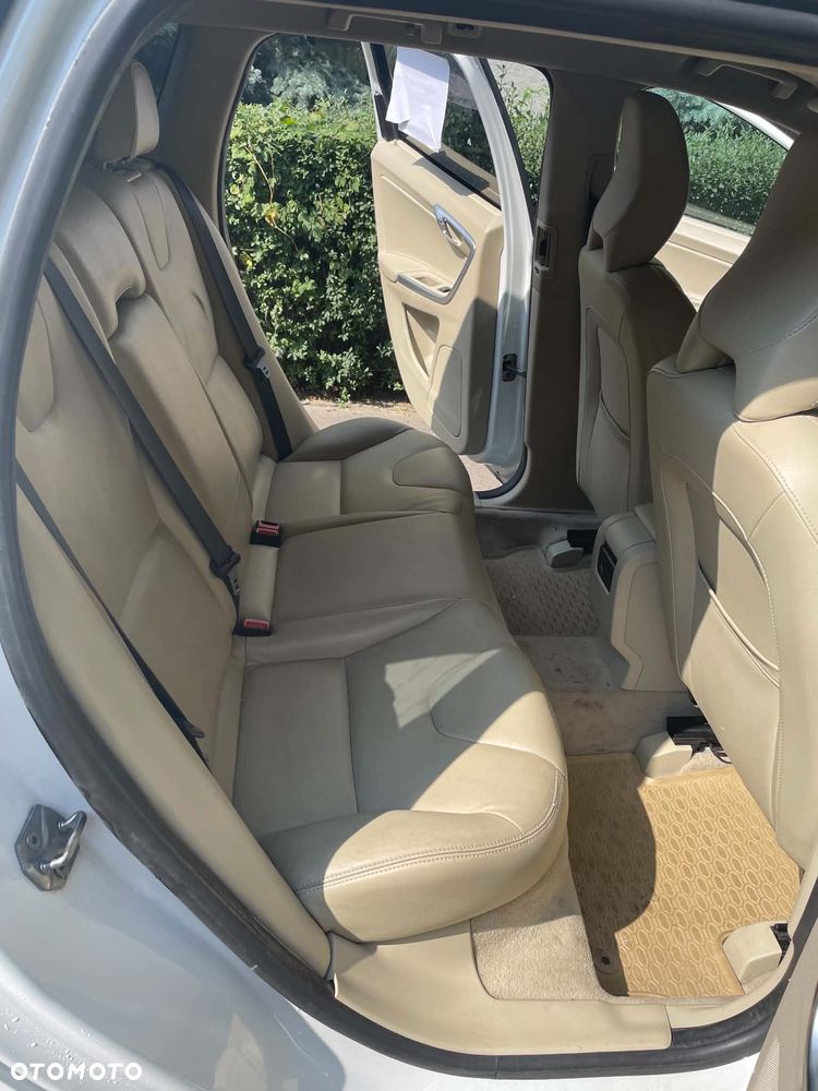 Volvo XC 60 - 11