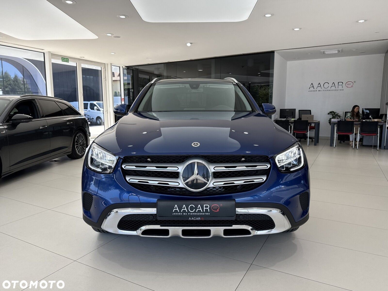 Mercedes-Benz GLC - 7