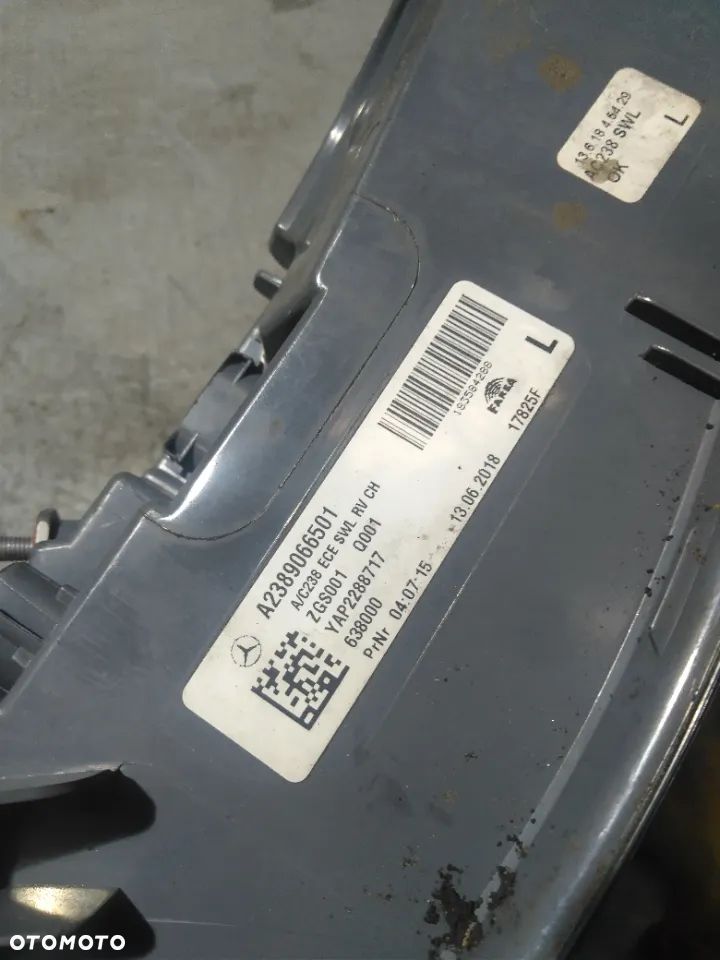 Lampa tylna lewa w238 A2389066501 - 4