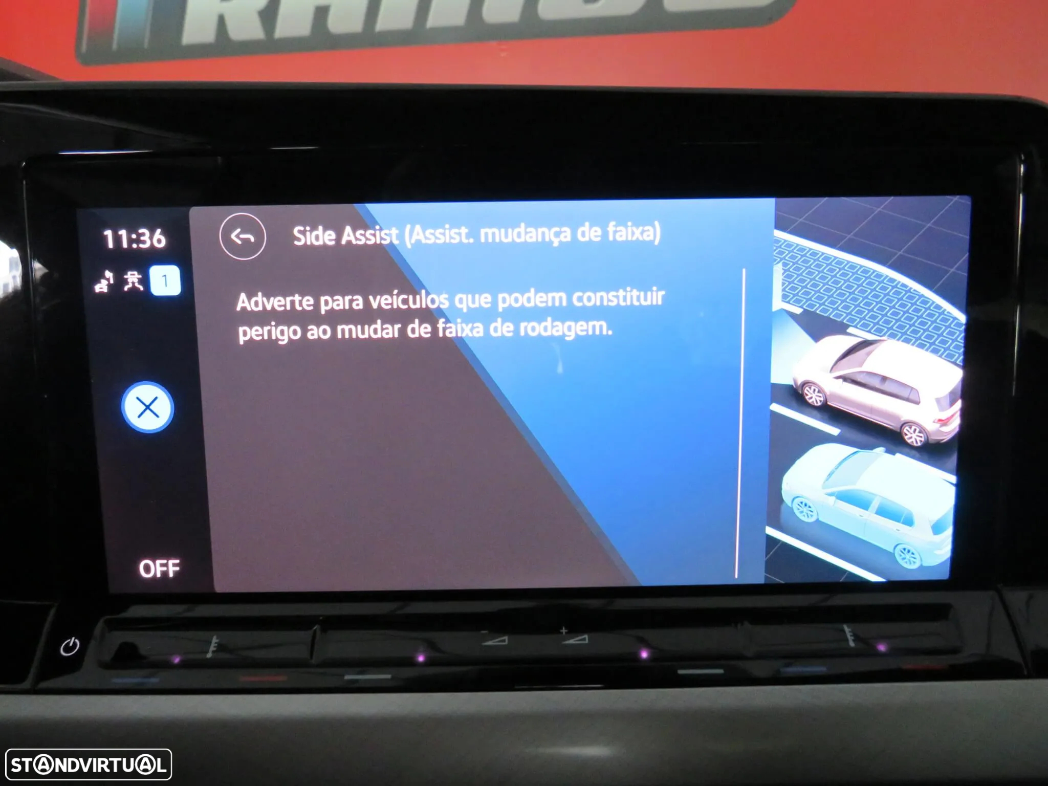 VW Golf 1.0 eTSI Life DSG - 36