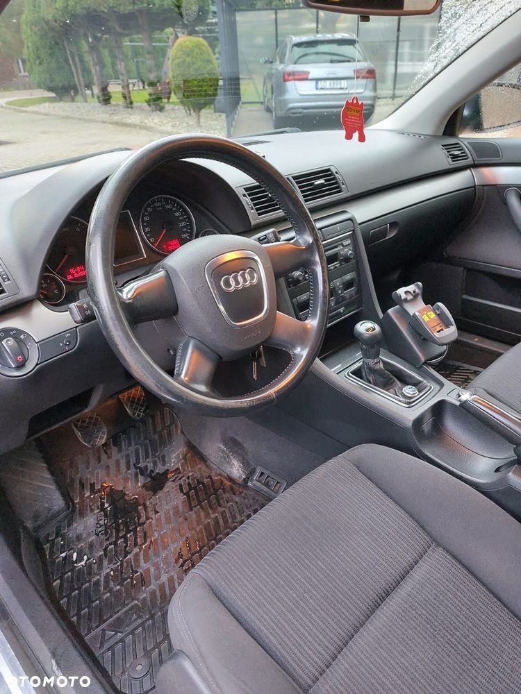 Audi A4 - 8
