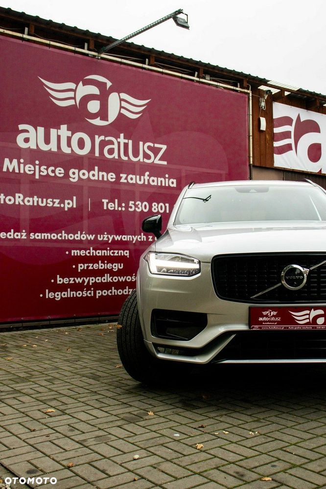 Volvo XC 90 - 8
