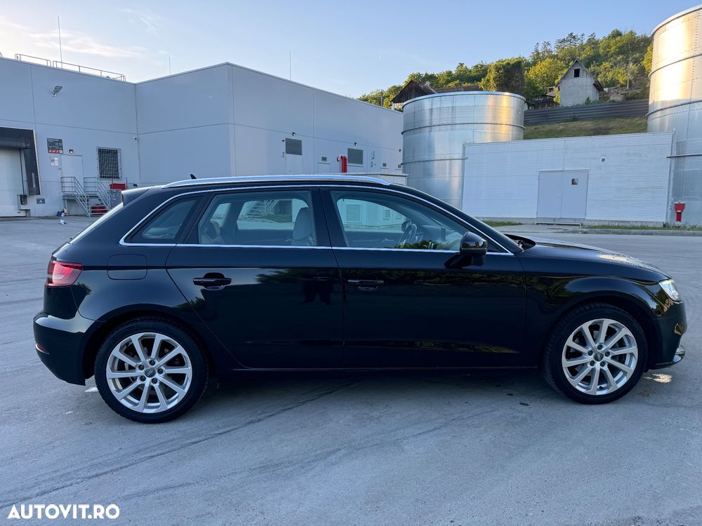Audi A3 2.0 TDI Stronic Ambiente - 6