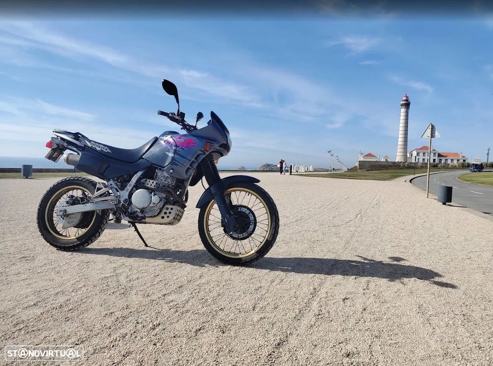 Honda Dominator - 16