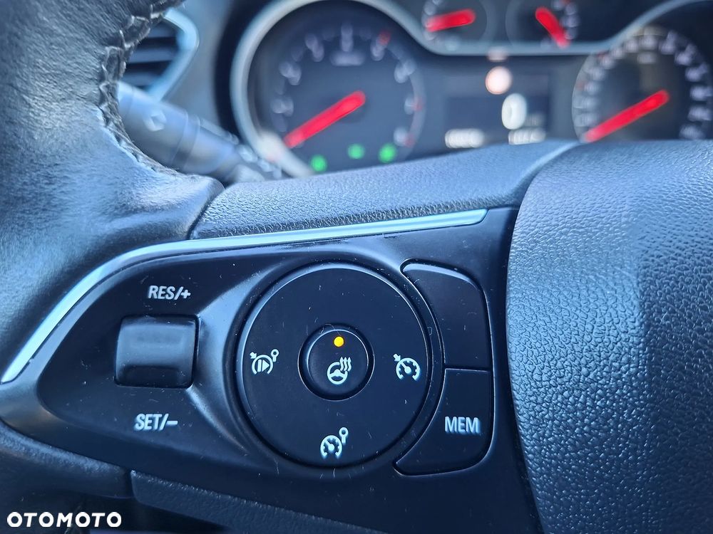 Opel Grandland X - 17