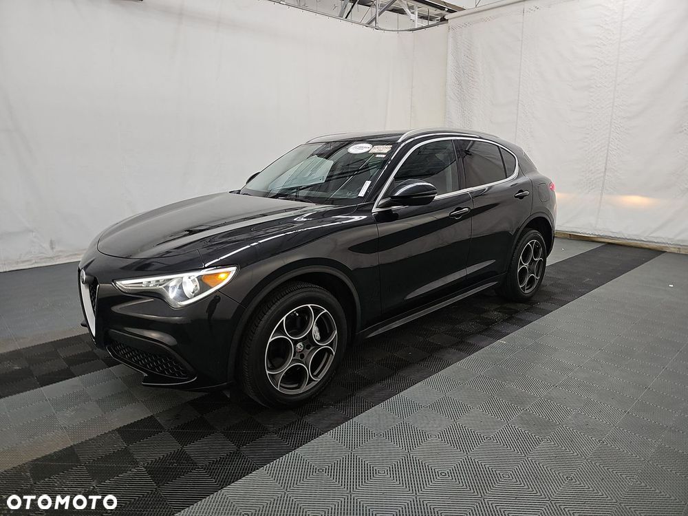 Alfa Romeo Stelvio 2.0 Turbo 16V AT8-Q4 Ti - 1