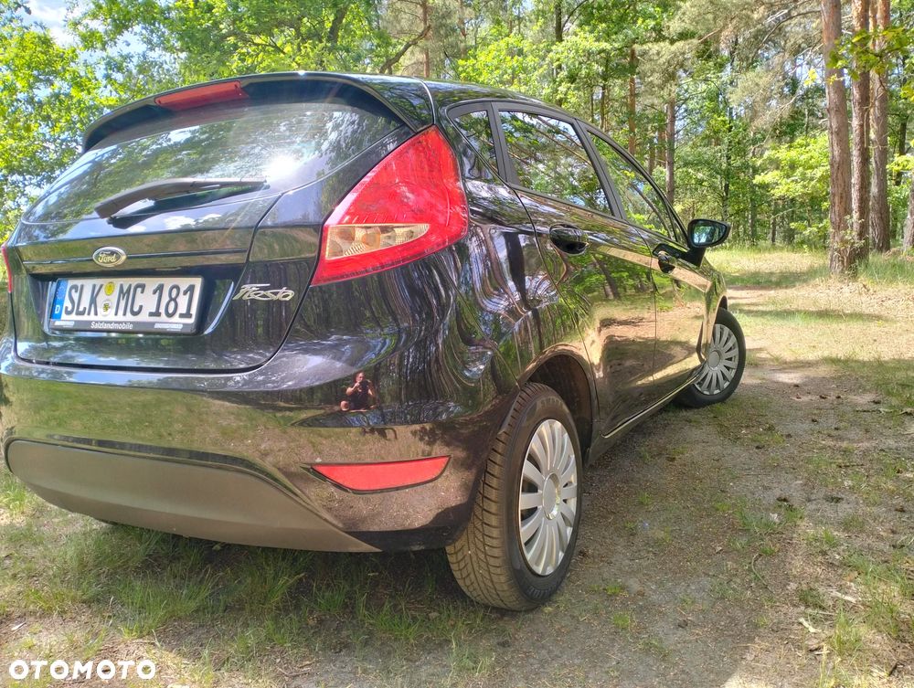 Ford Fiesta 1.25 Ambiente - 17
