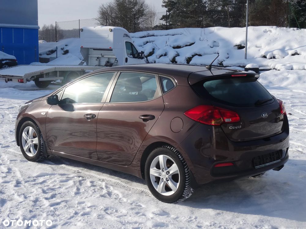 Kia Ceed 1.4 CVVT Attract - 5