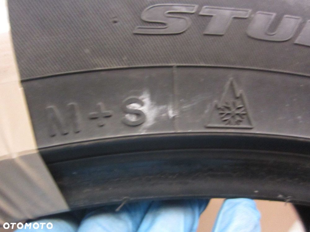 OPONY TOYO OBSERVE G3-ICE ZIMOWE 245/45 R19 6.3MM PARA 2 SZTUKI - 10