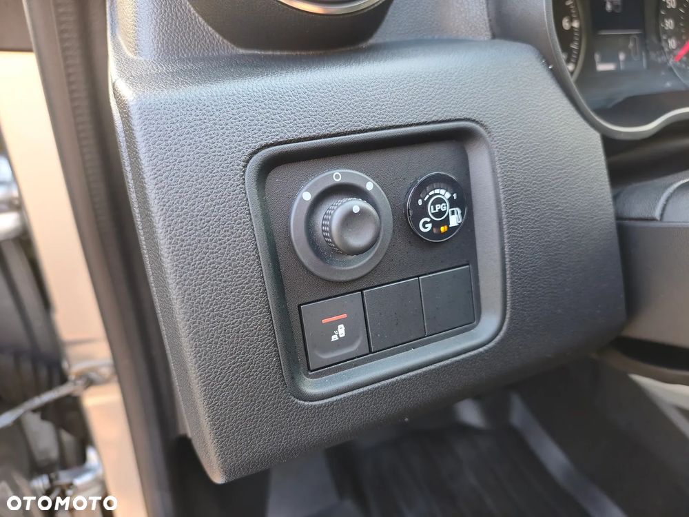 Dacia Duster 1.0 TCe Prestige - 19