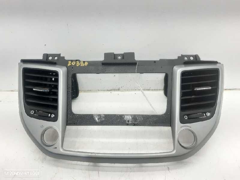 GRELHA AREJADORA HYUNDAI TUCSON - 1