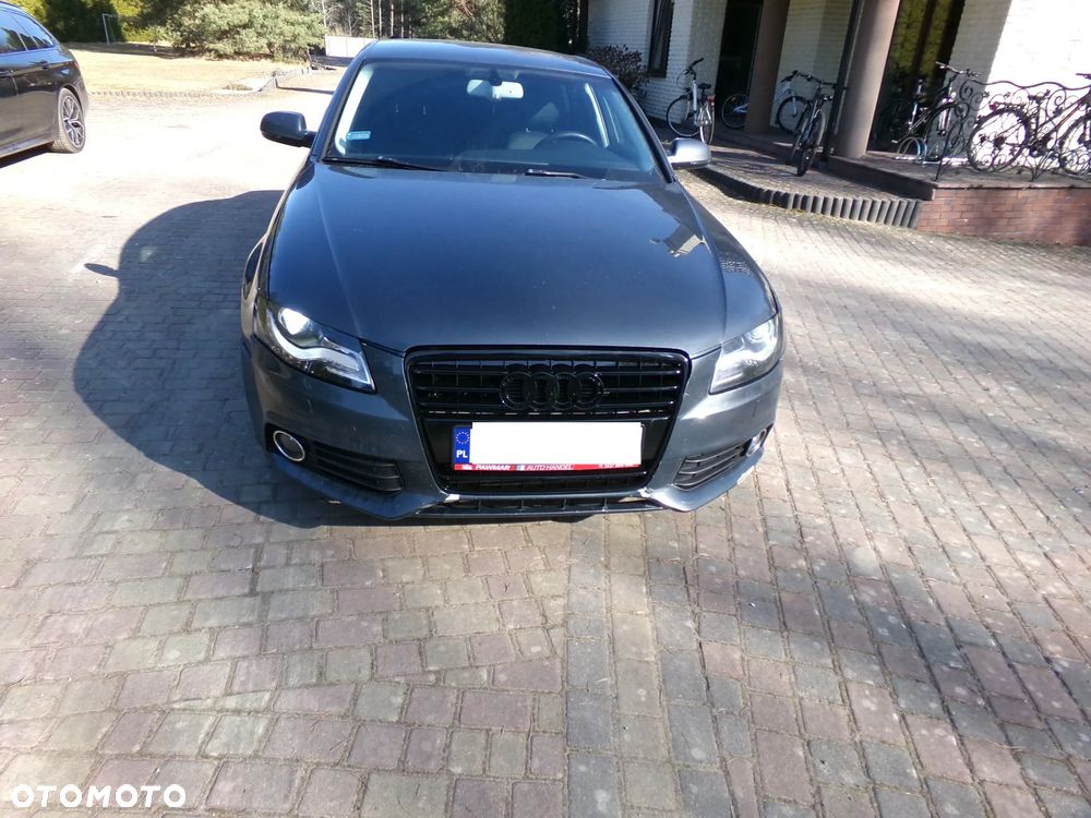 Audi A4 Limousine 2.0 TDI - 8