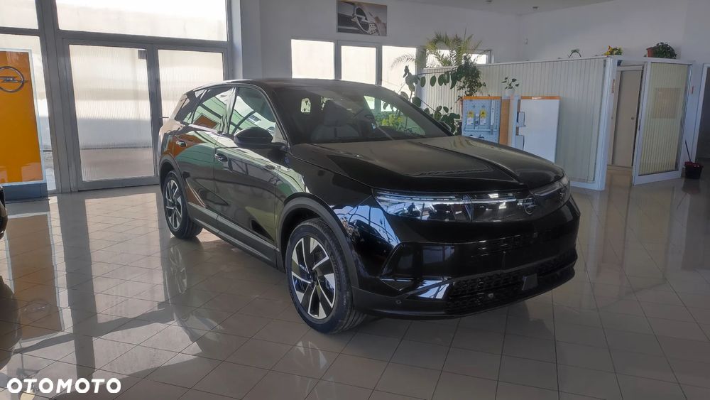 Opel Grandland 1.2 T mHEV GS S&S eDTC6 - 1