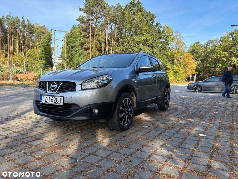 Nissan Qashqai 2.0 Tekna CVT - 3