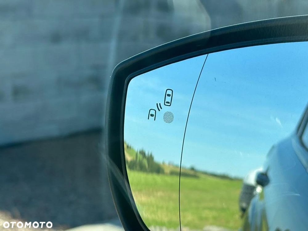 Ford Kuga 1.5 EcoBoost 2x4 ST-Line - 22