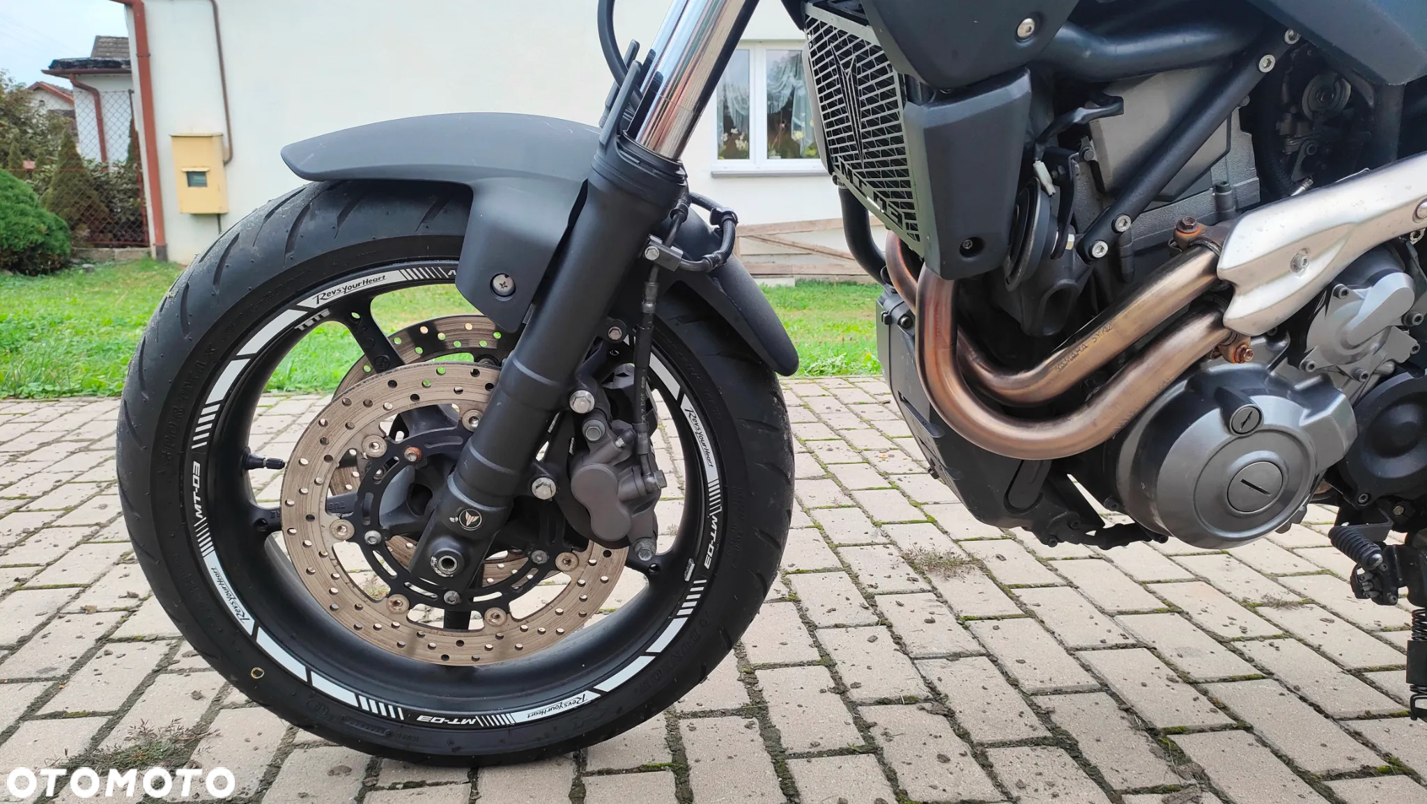 Yamaha MT - 14