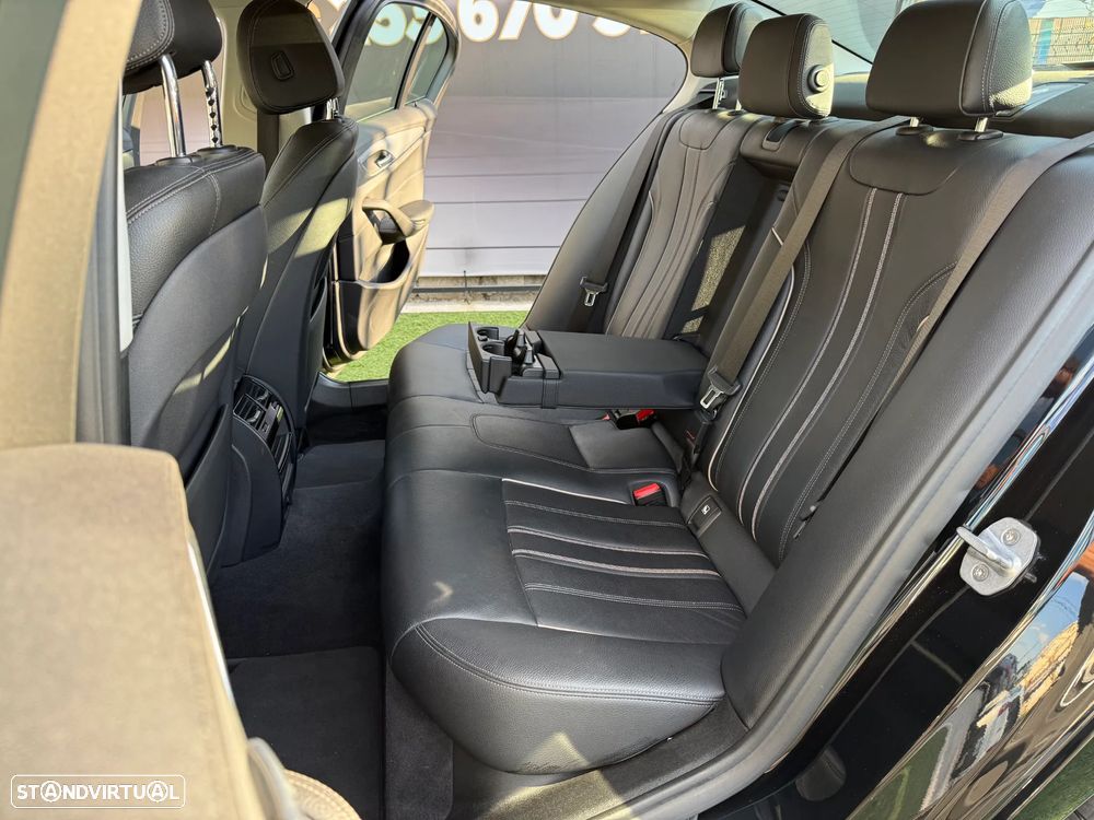 BMW 530 e iPerformance Line Luxury - 32