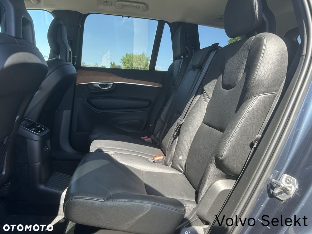 Volvo XC 90 - 34