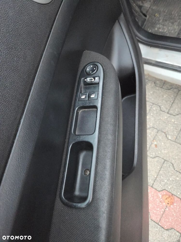 Peugeot 307 1.6 HDi - 5