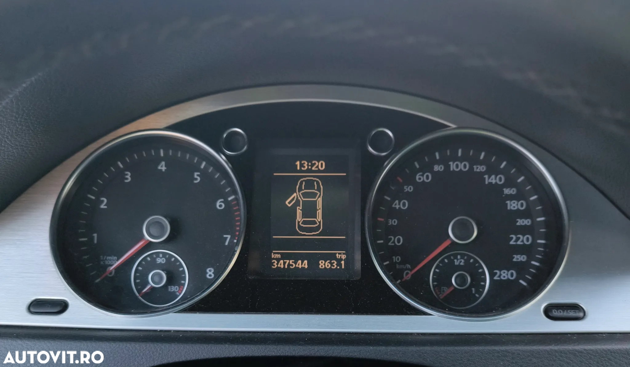 Volkswagen Passat - 8