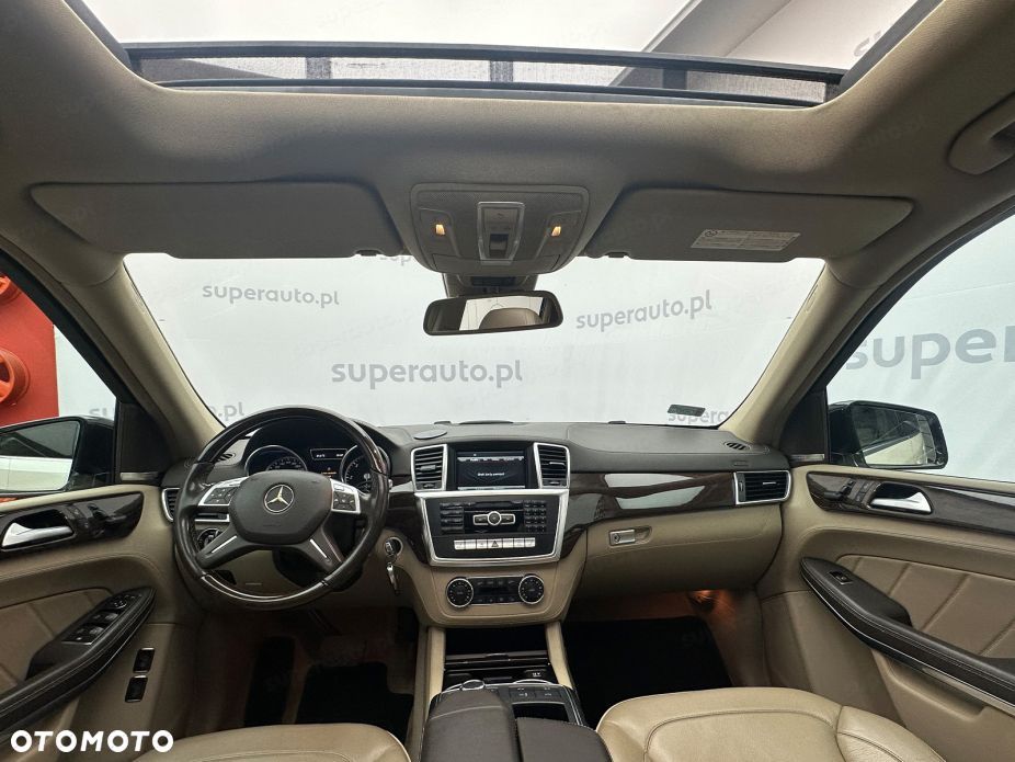 Mercedes-Benz GL - 12