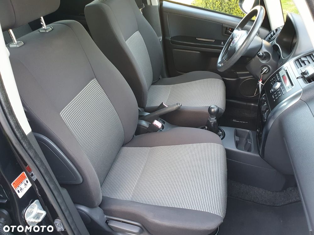 Fiat Sedici 1.6 16V 4x2 Dynamic - 26