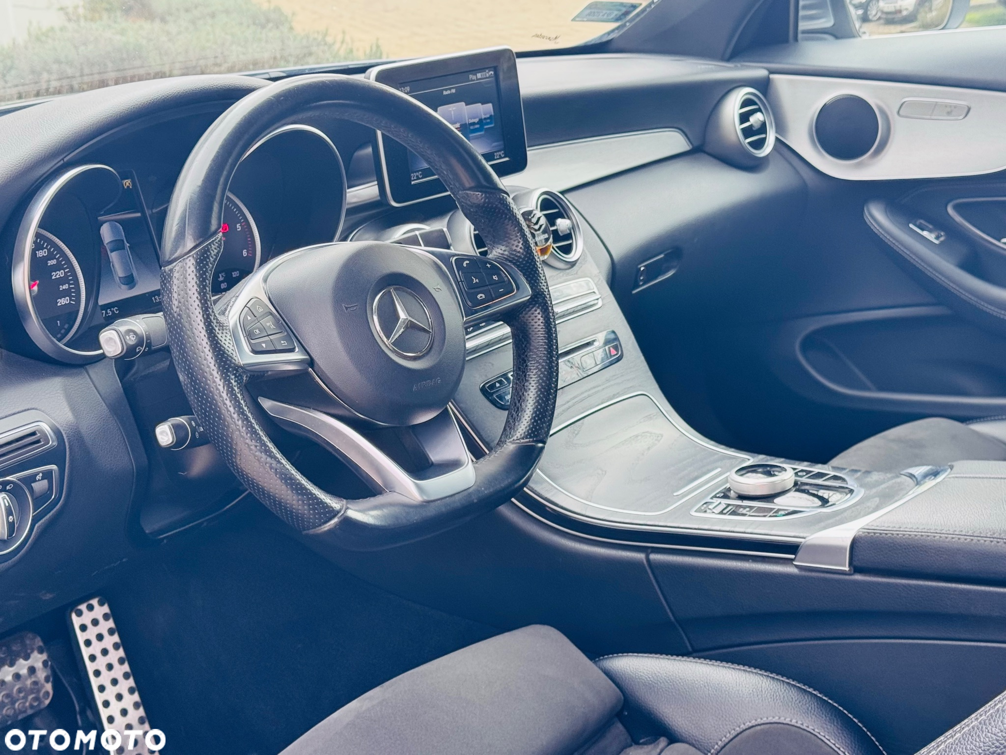 Mercedes-Benz Klasa C 220 d 9G-TRONIC - 24