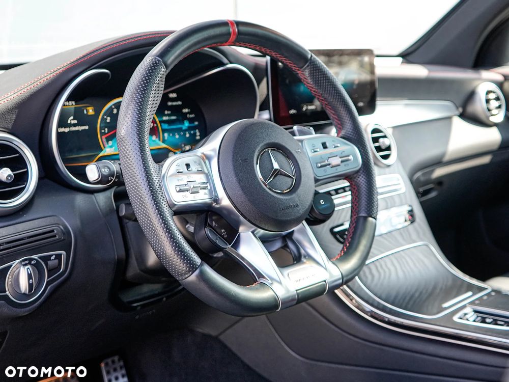 Mercedes-Benz GLC - 15