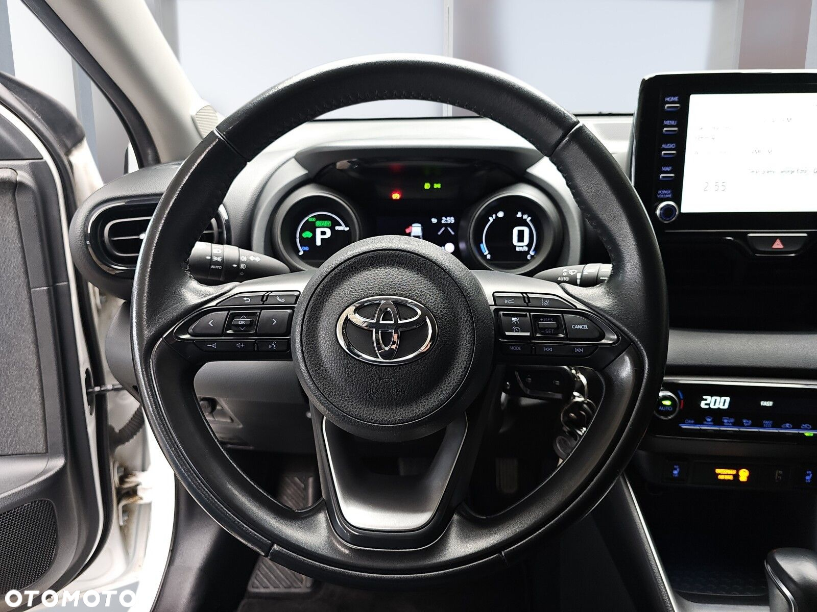 Toyota Yaris Hybrid 1.5 Comfort - 23