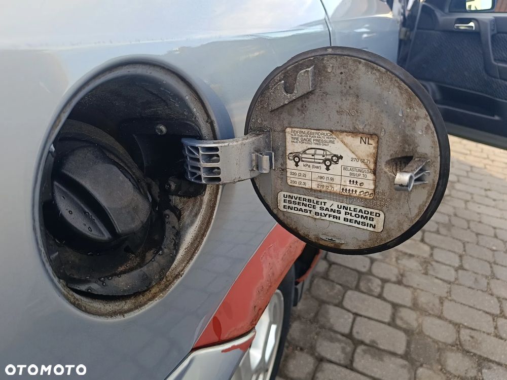 Opel Astra 1.8 Elegance - 30