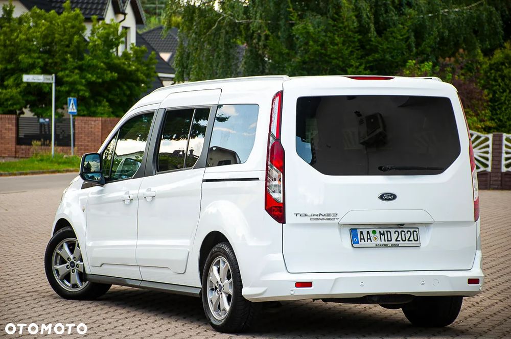 Ford Tourneo Connect Grand - 3