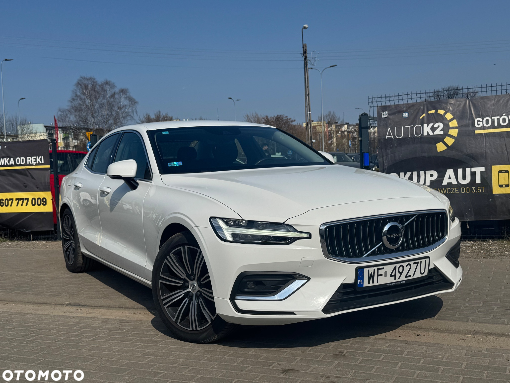 Volvo S60 T4 Drive-E Dynamic Edition (Kinetic) - 6