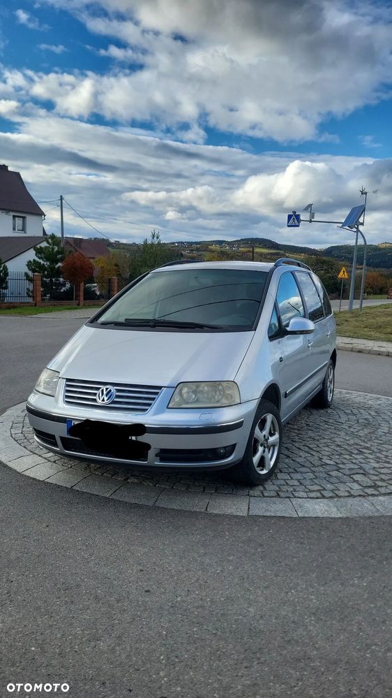 Volkswagen Sharan 1.9 TDI Comfortline - 2