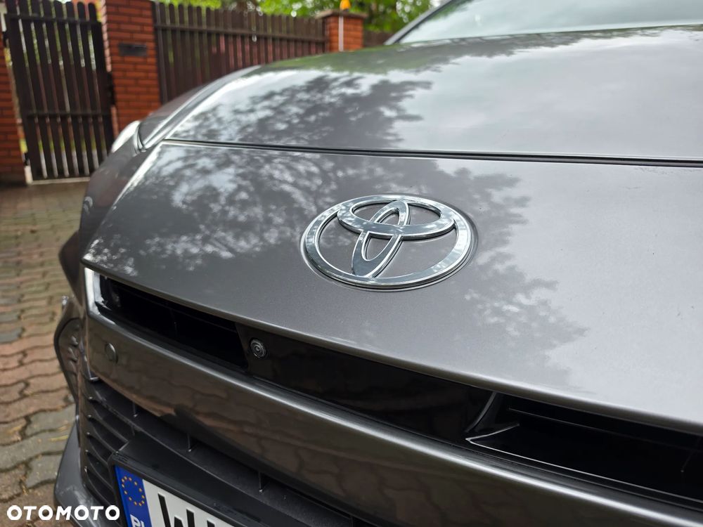 Toyota Camry 2.5 Hybrid Dynamic Force Executive e-CVT - 6