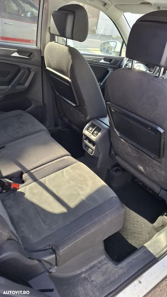 Volkswagen Tiguan 2.0 TDI DSG 4Mot Highline - 9