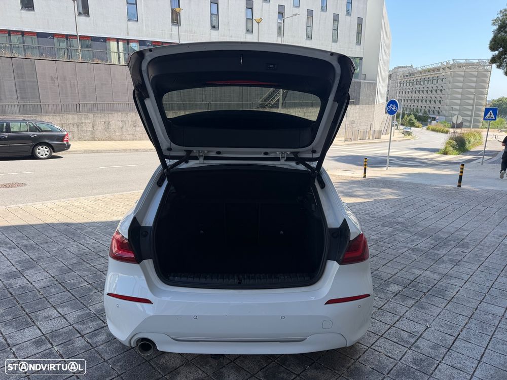 BMW 118 i Aut. Luxury Line - 8