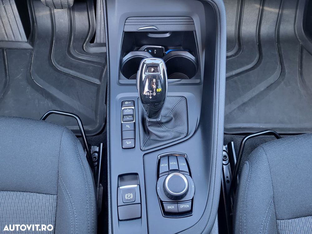 BMW X1 sDrive18d AT - 22