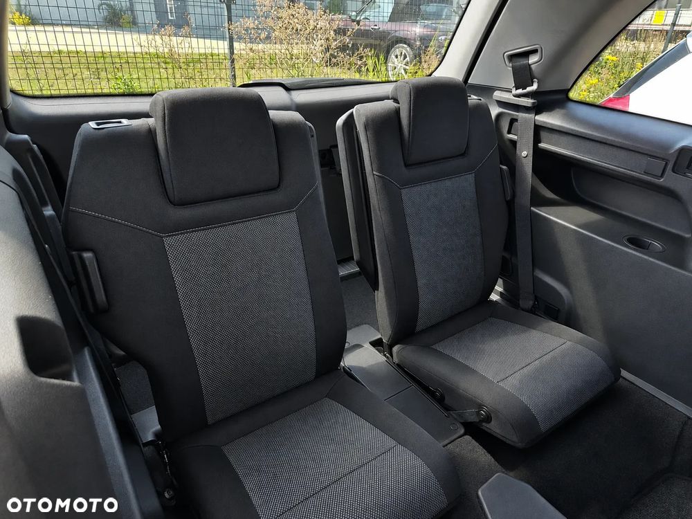 Opel Zafira 1.8 Family Plus - 11