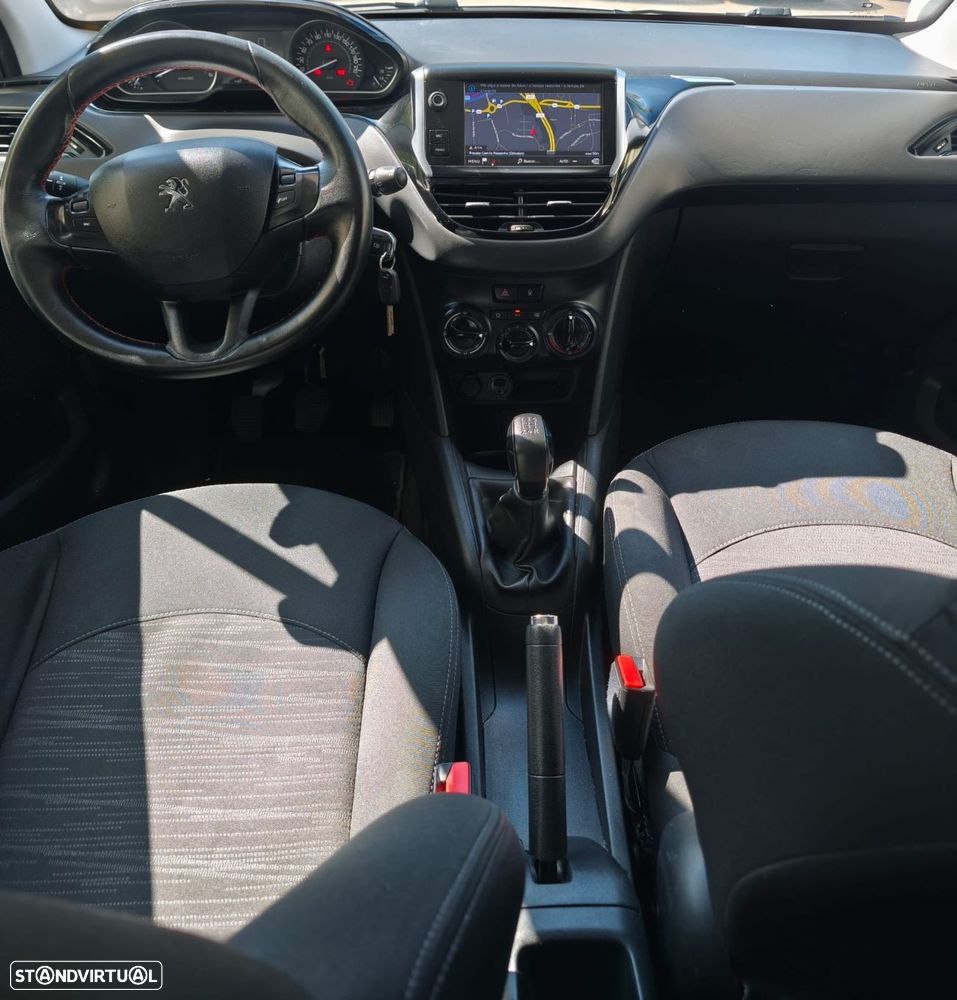 Peugeot 208 1.6 BlueHDi Allure - 6