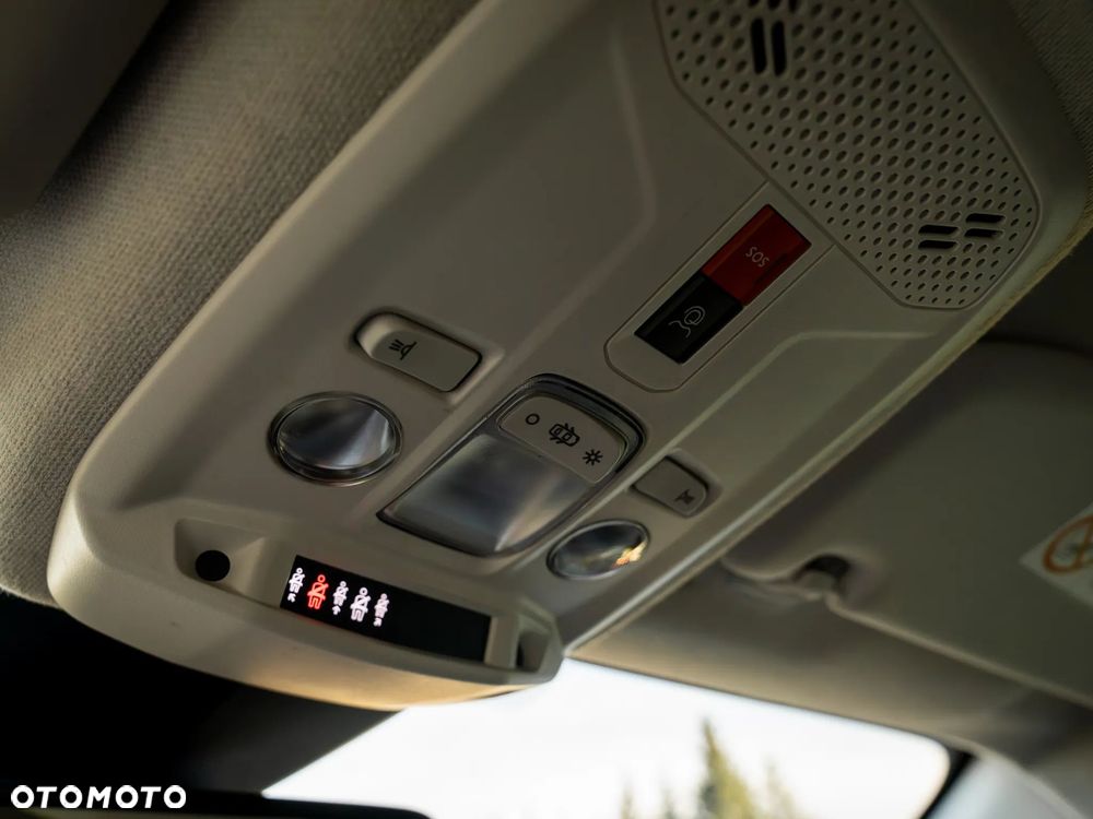Citroën C4 1.5 BlueHDi Shine S&S EAT8 - 21