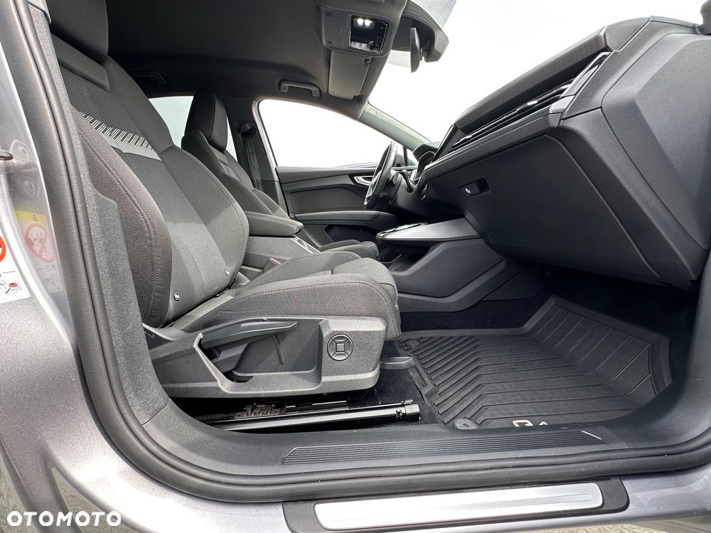 Audi Q4 Sportback e-tron - 16