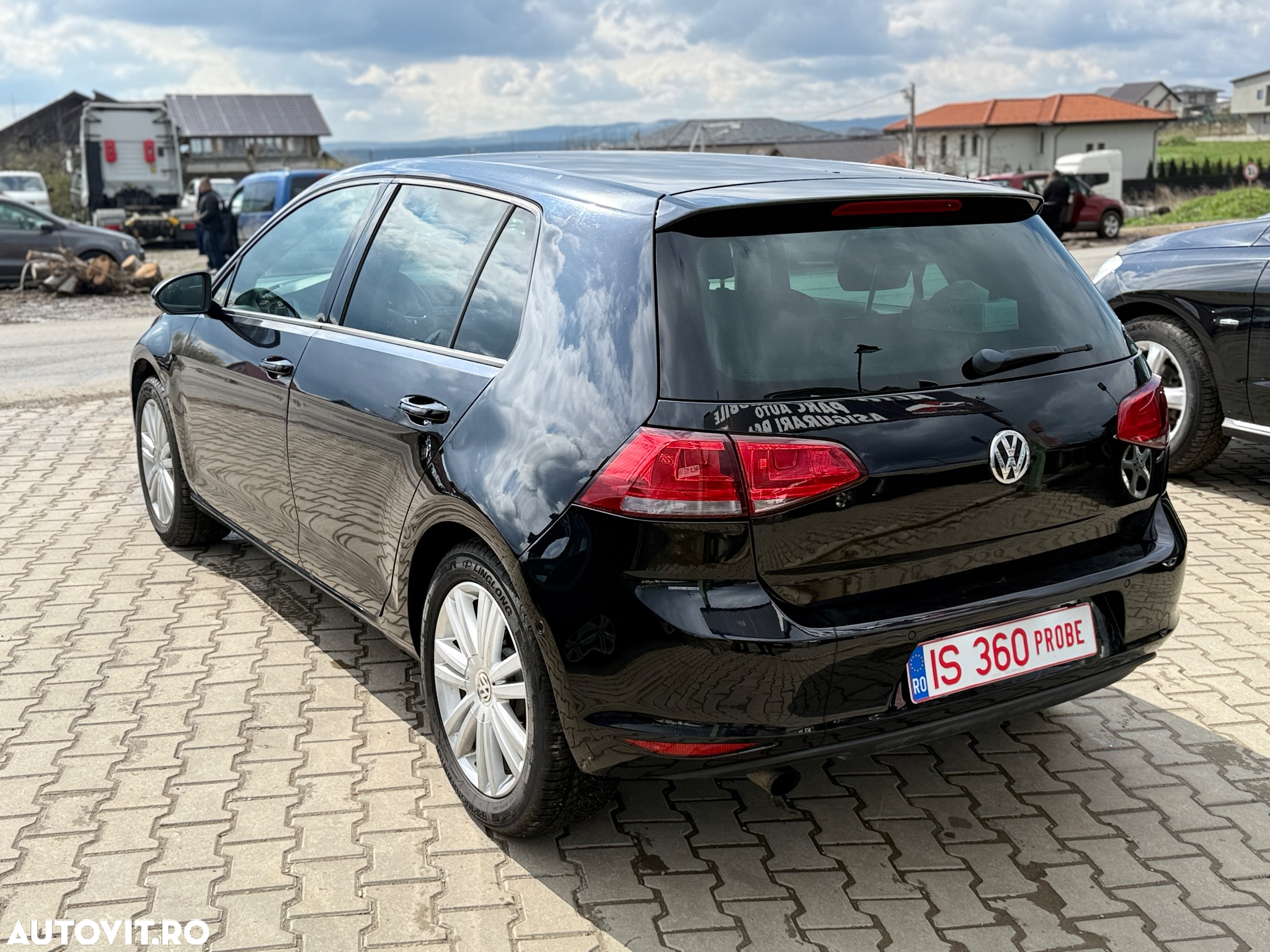 Volkswagen Golf 1.2 TSI BlueMotion Technology Trendline - 4
