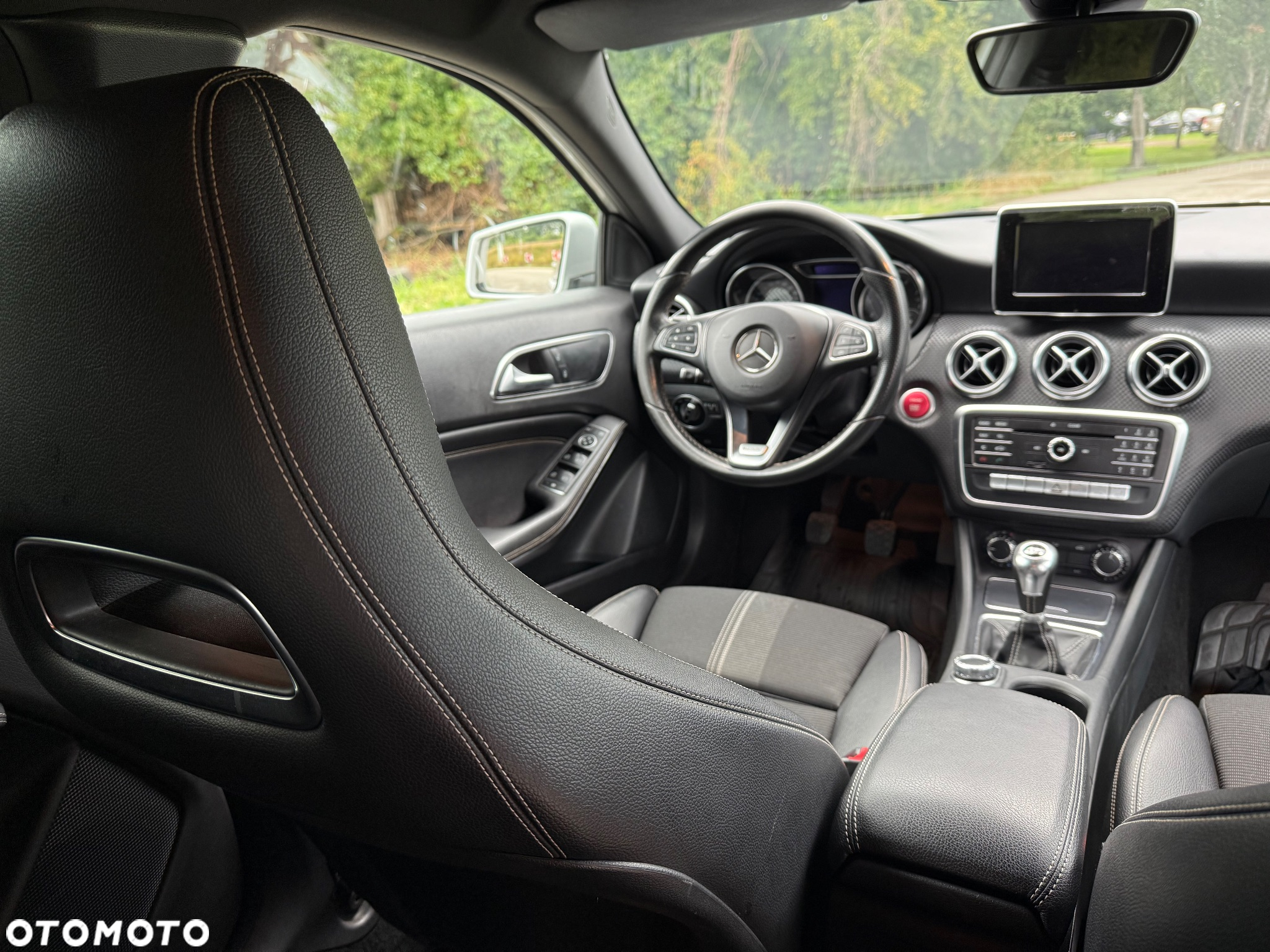 Mercedes-Benz Klasa A 180 (BlueEFFICIENCY) - 6